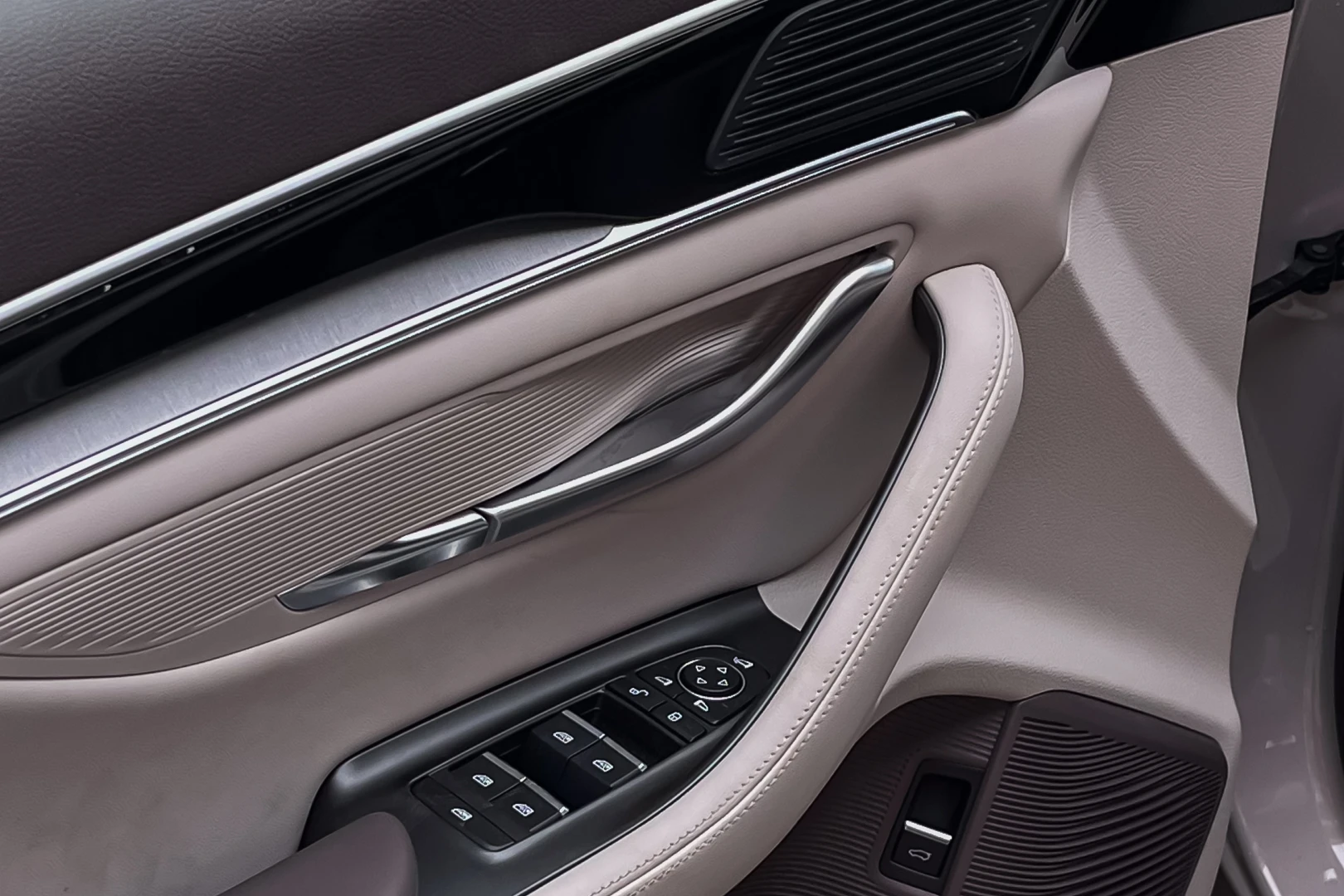 BYD Song Plus DMI фото 3