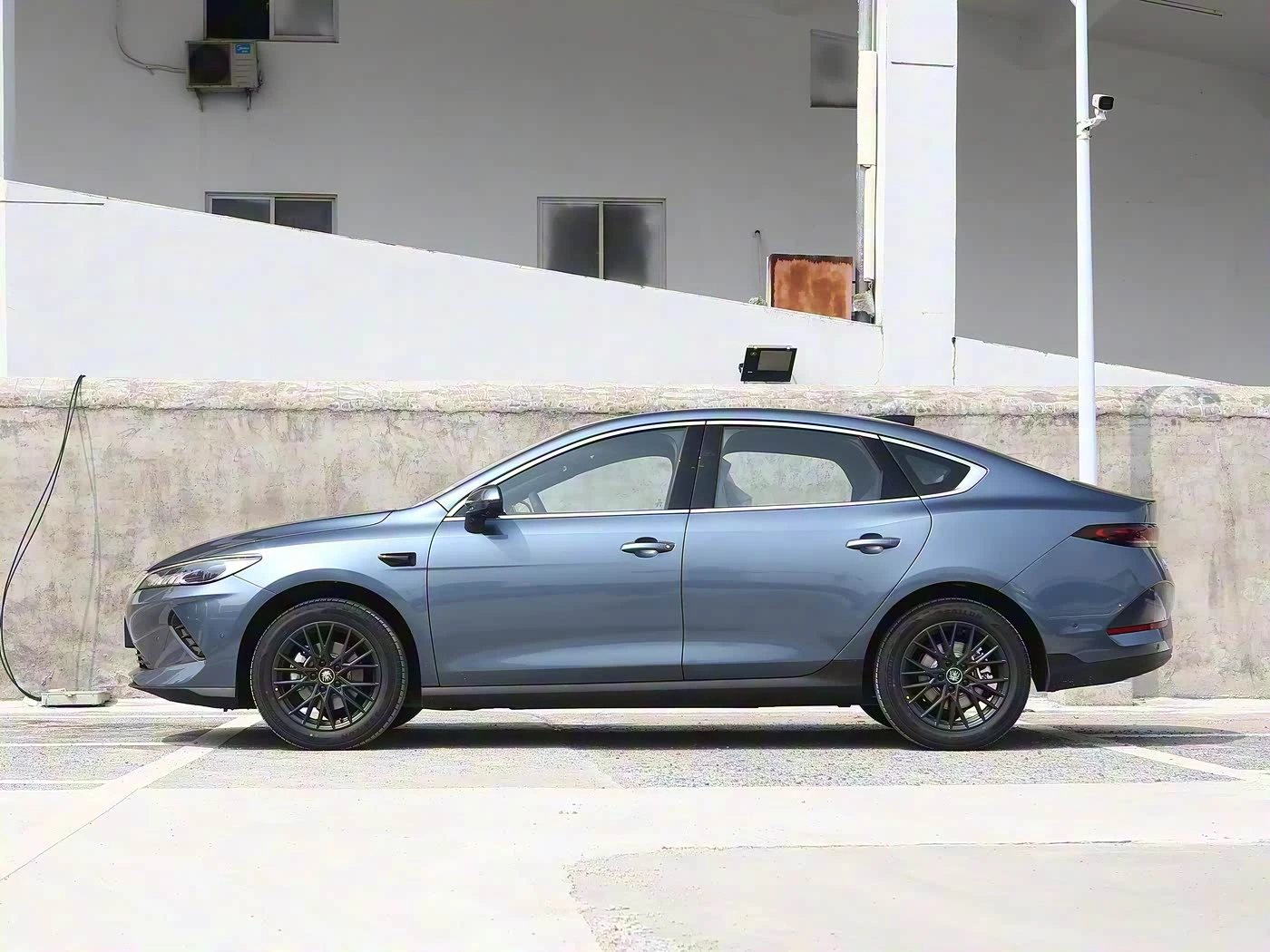 BYD Qin PLUS Leading Model 510 KM - преимущества