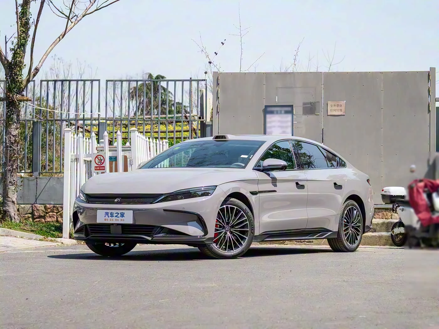 Byd Han Flagship Model - преимущества