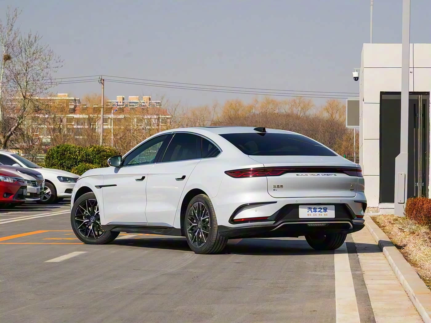Byd Han Premium Model - преимущества