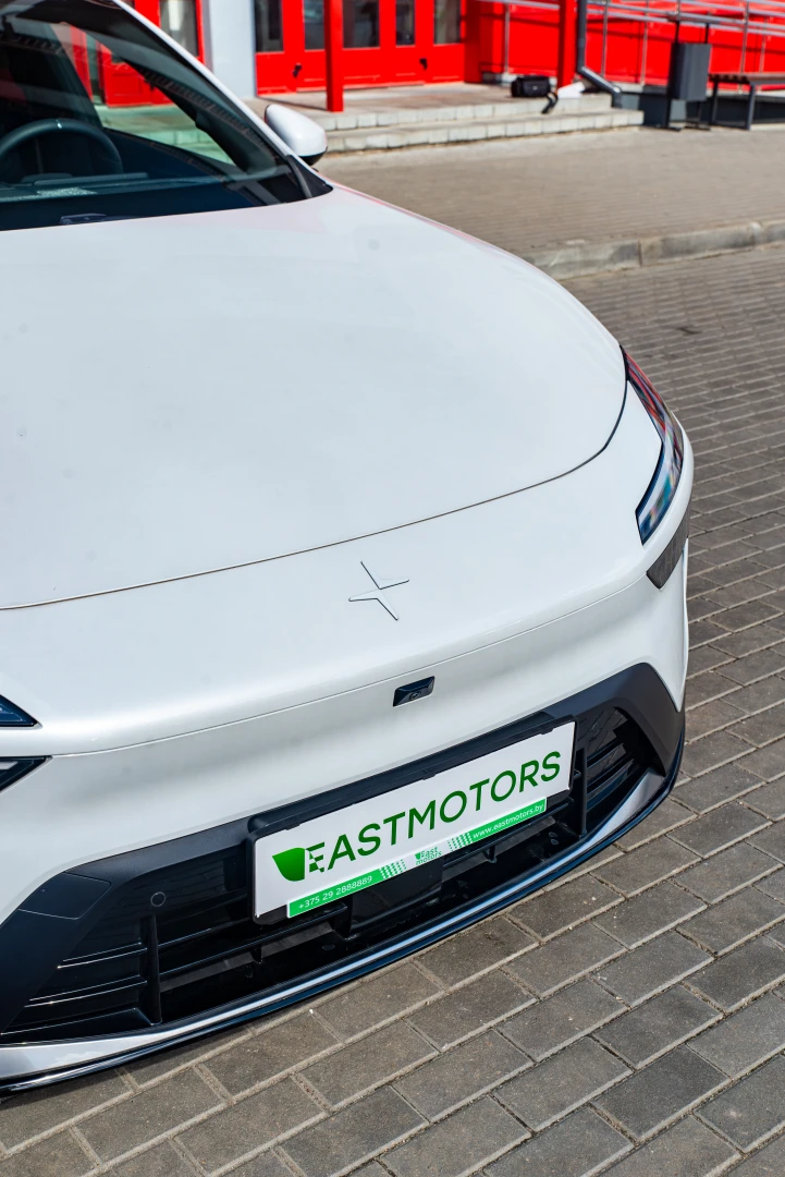 Polestar 4 фото 2