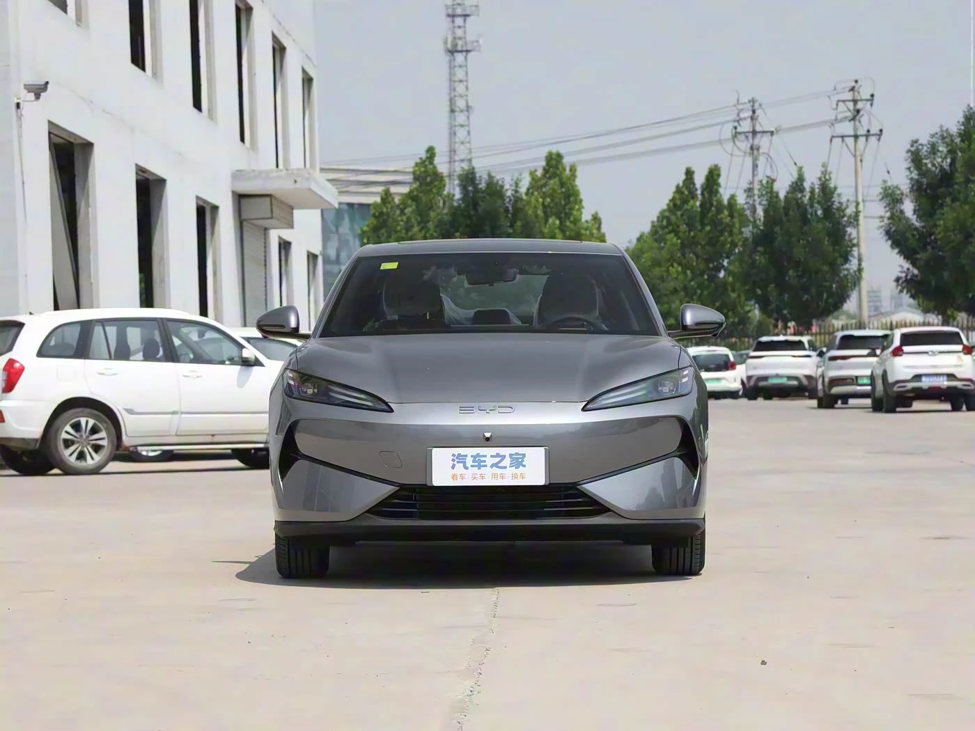 Byd E7 520 Smart - преимущества