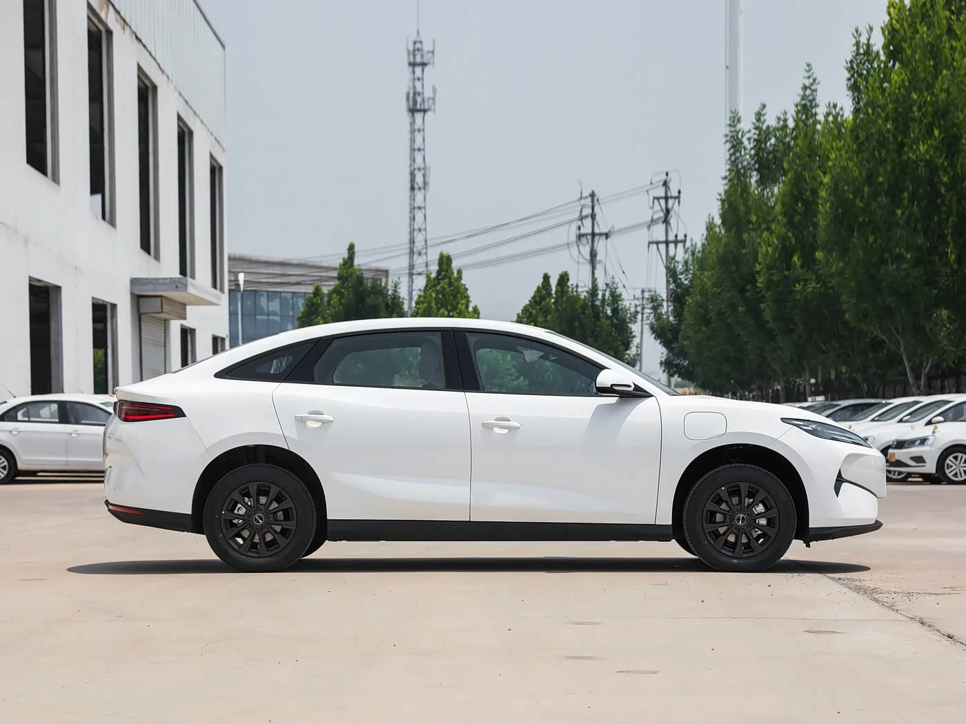 Byd E7 450 Zhihui фото 1