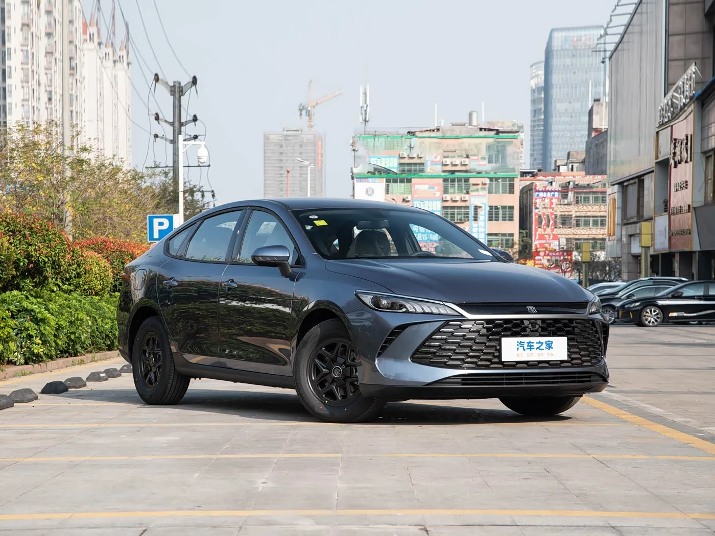 BYD Qin PLUS 2025 DM-i 55KM Leading Model - преимущества