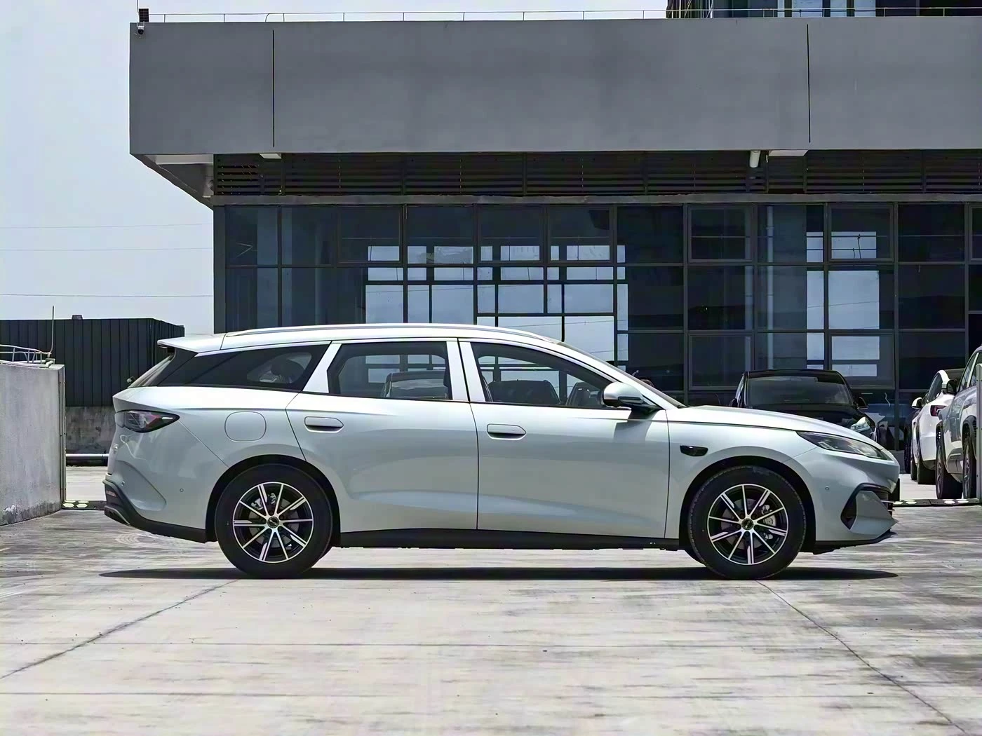 Byd Seal 06 DM-i Travel Edition 80KM Premium Model фото 1