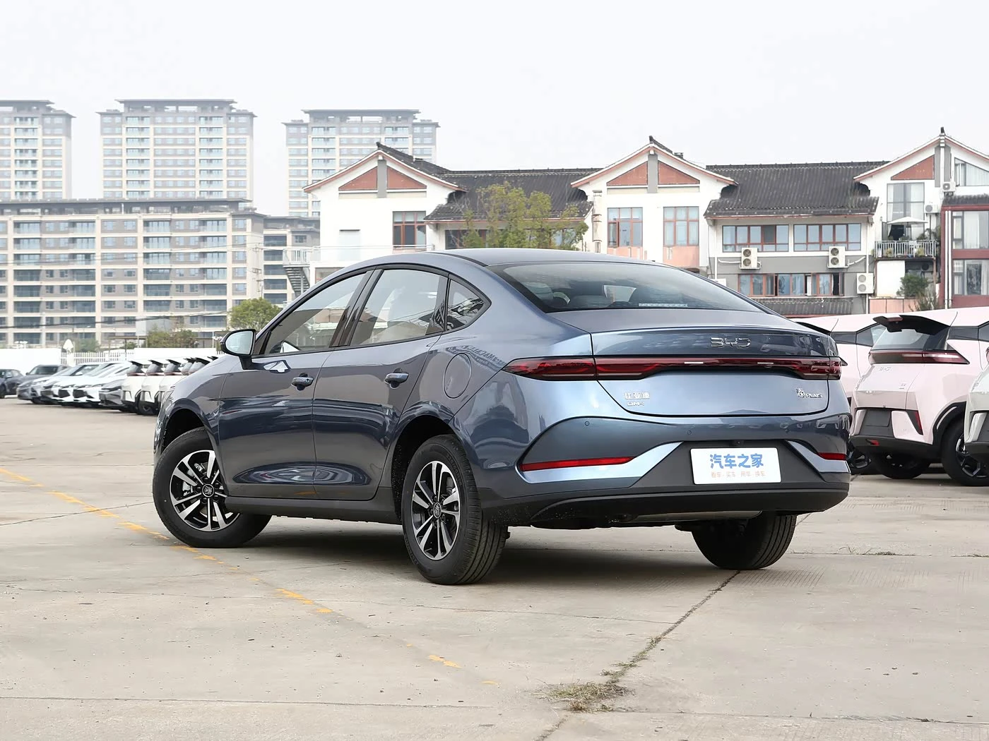 BYD Qin PLUS DM-i 128KM Progressive Model - преимущества