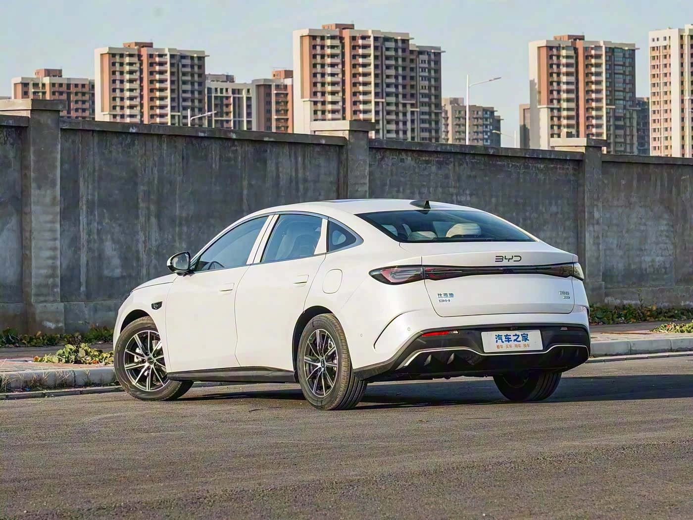 Byd Seal 06 DM-i 120KM Premium - преимущества