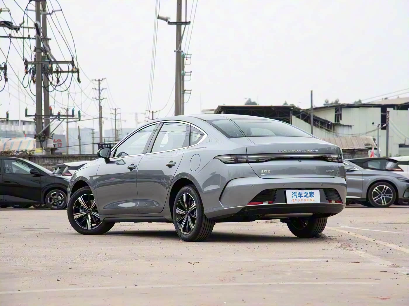 BYD Destroyer 05 120KM Premium Edition фото 3