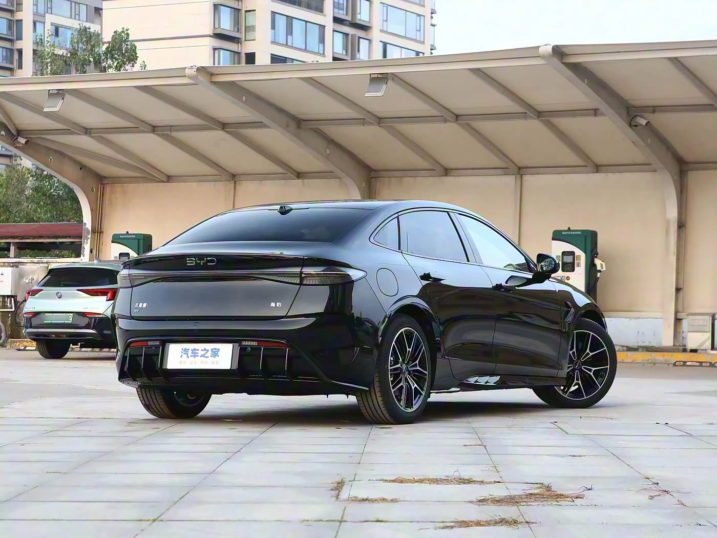 BYD Seal 650 Smart Driving Edition фото 2