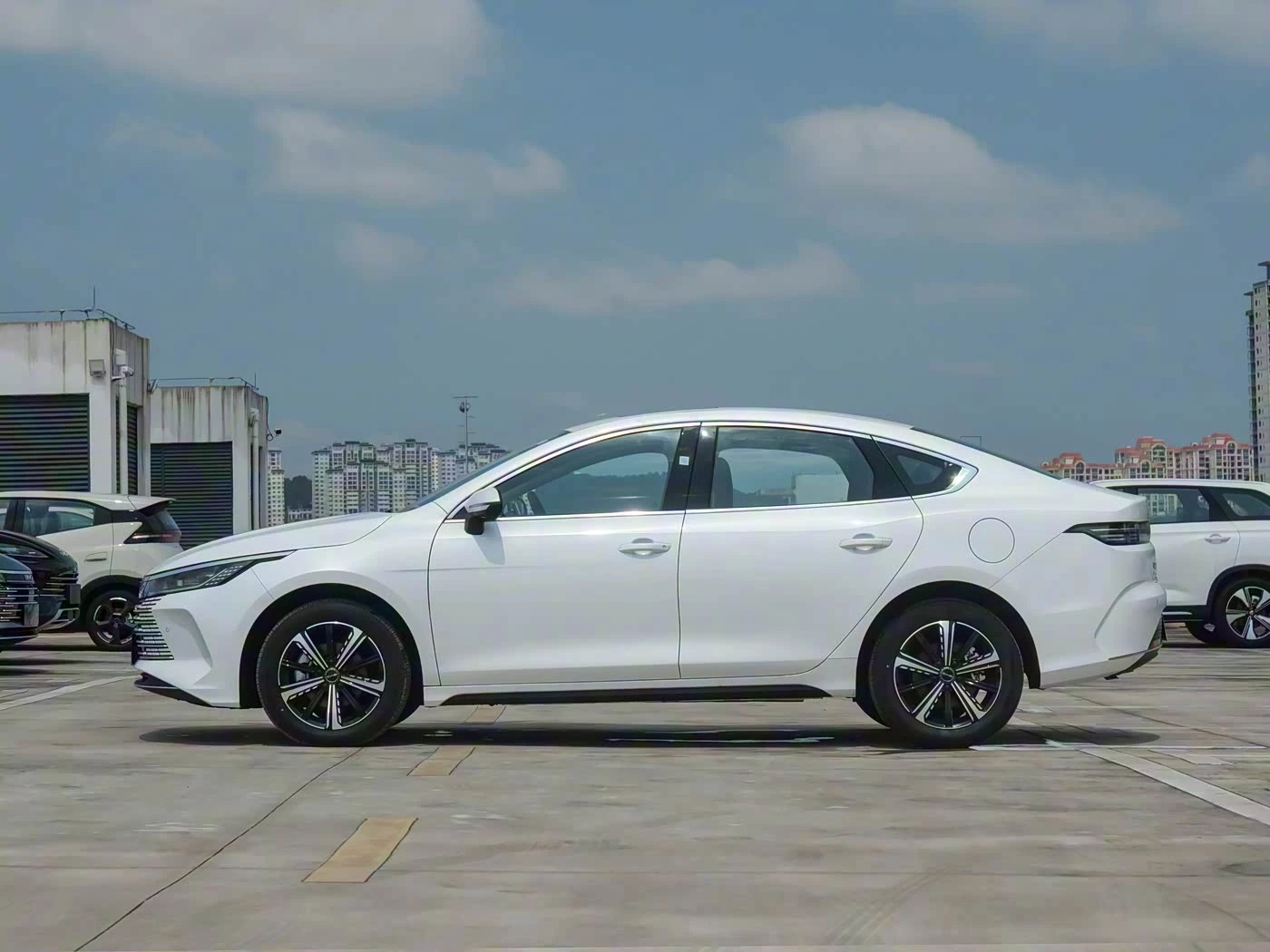 BYD Destroyer 05 120KM Flagship - преимущества
