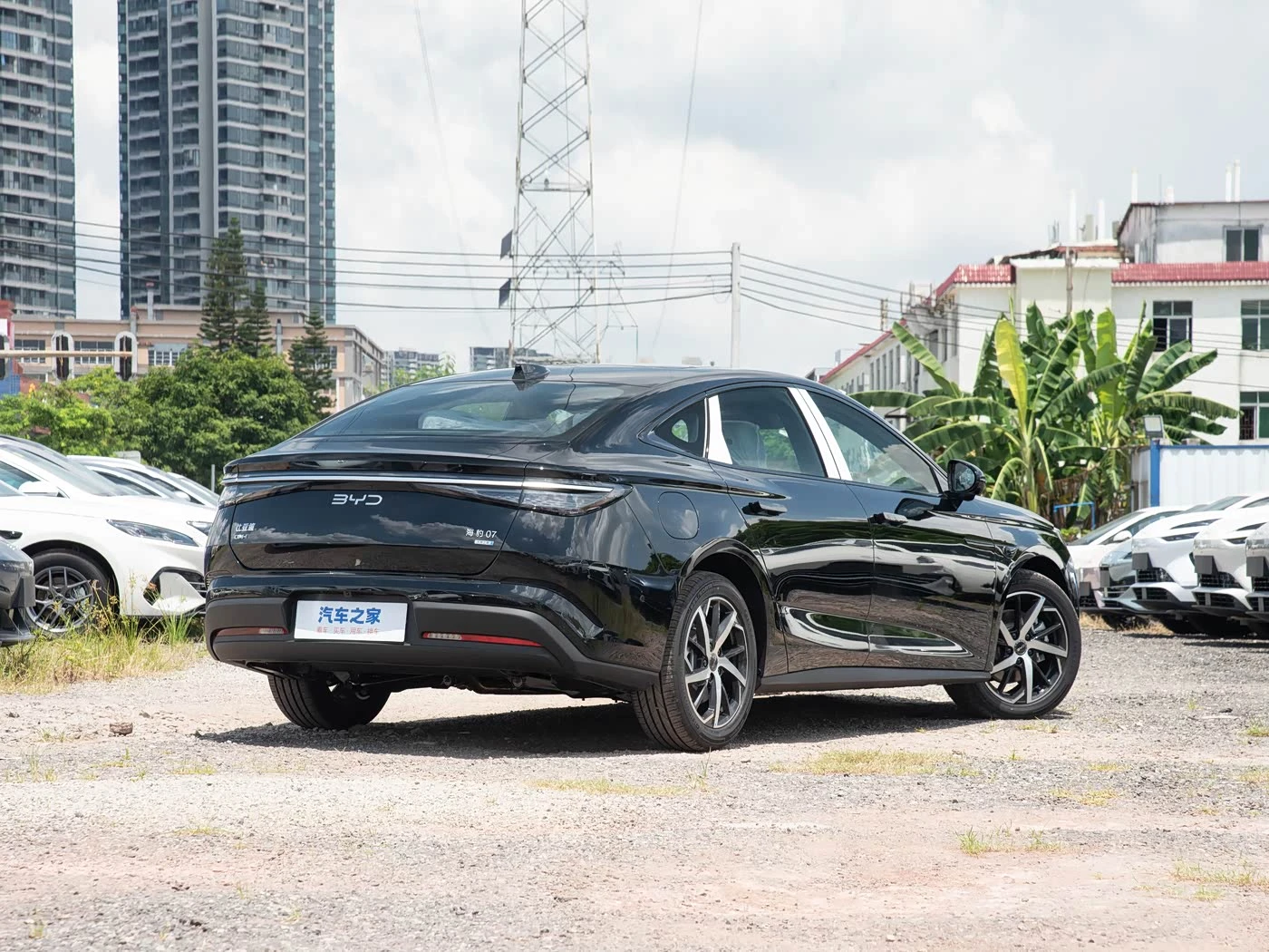 Byd Seal 07 DM-i 1.5T 135km Premium Edition фото 3