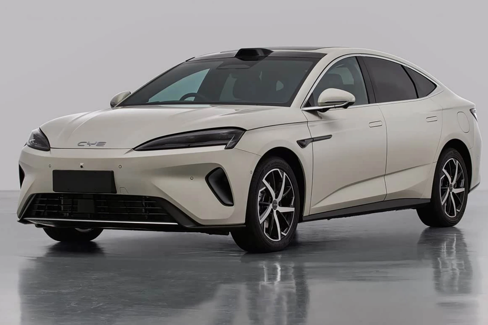 Byd Seal 07 DM-i 1.5T 135km Luxury Edition