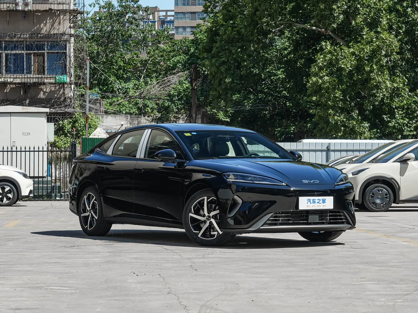 Byd Seal 07 DM-i 1.5T 230km Premium Edition фото 1