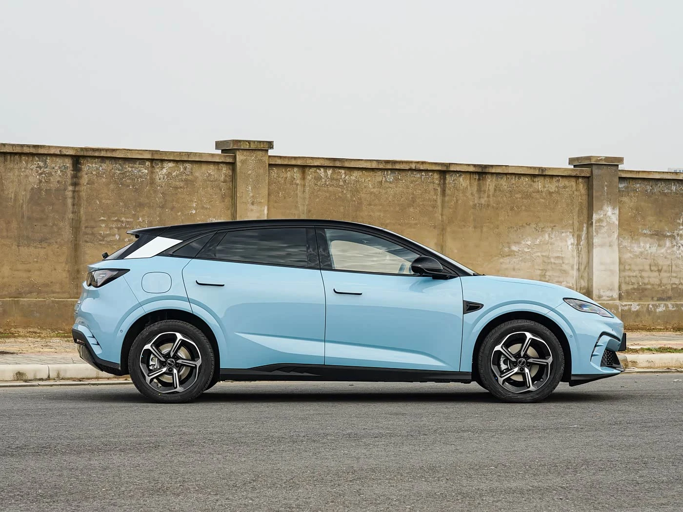 BYD Seal 06 GT 605 hot wave edition фото 2