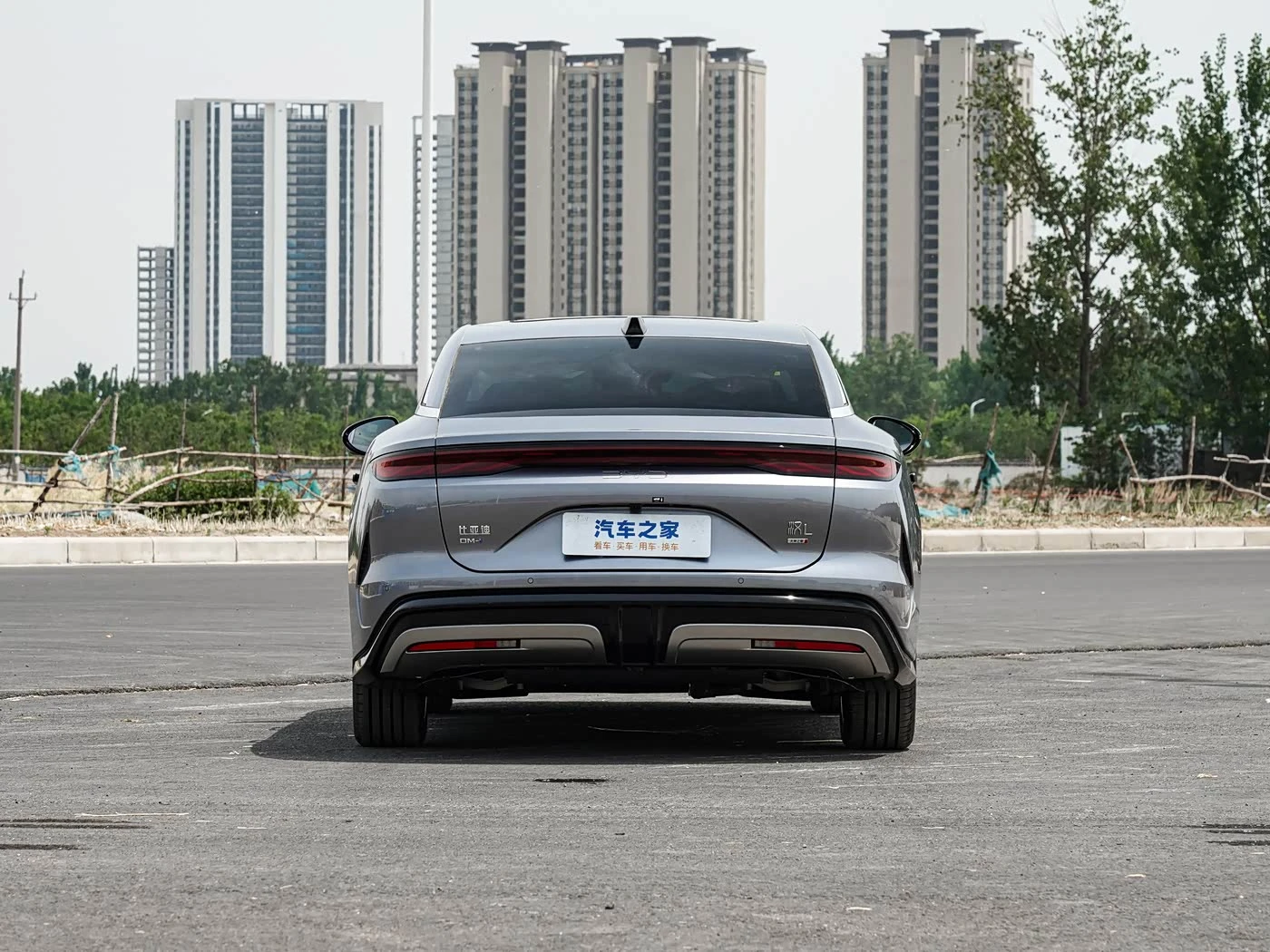 Byd Han L DM-i 1.5 CVT 2WD 200km LiDAR Premium фото 3