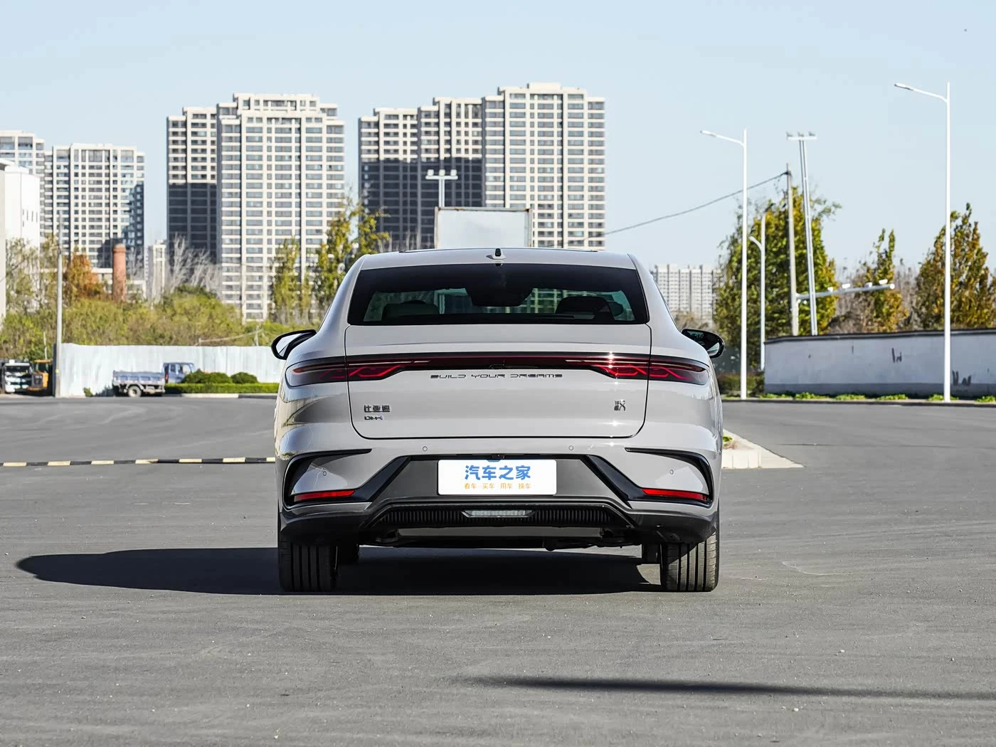 BYD HAN DM-i PHEV 1.5T CVT LiDAR Intelligent Driving фото 3