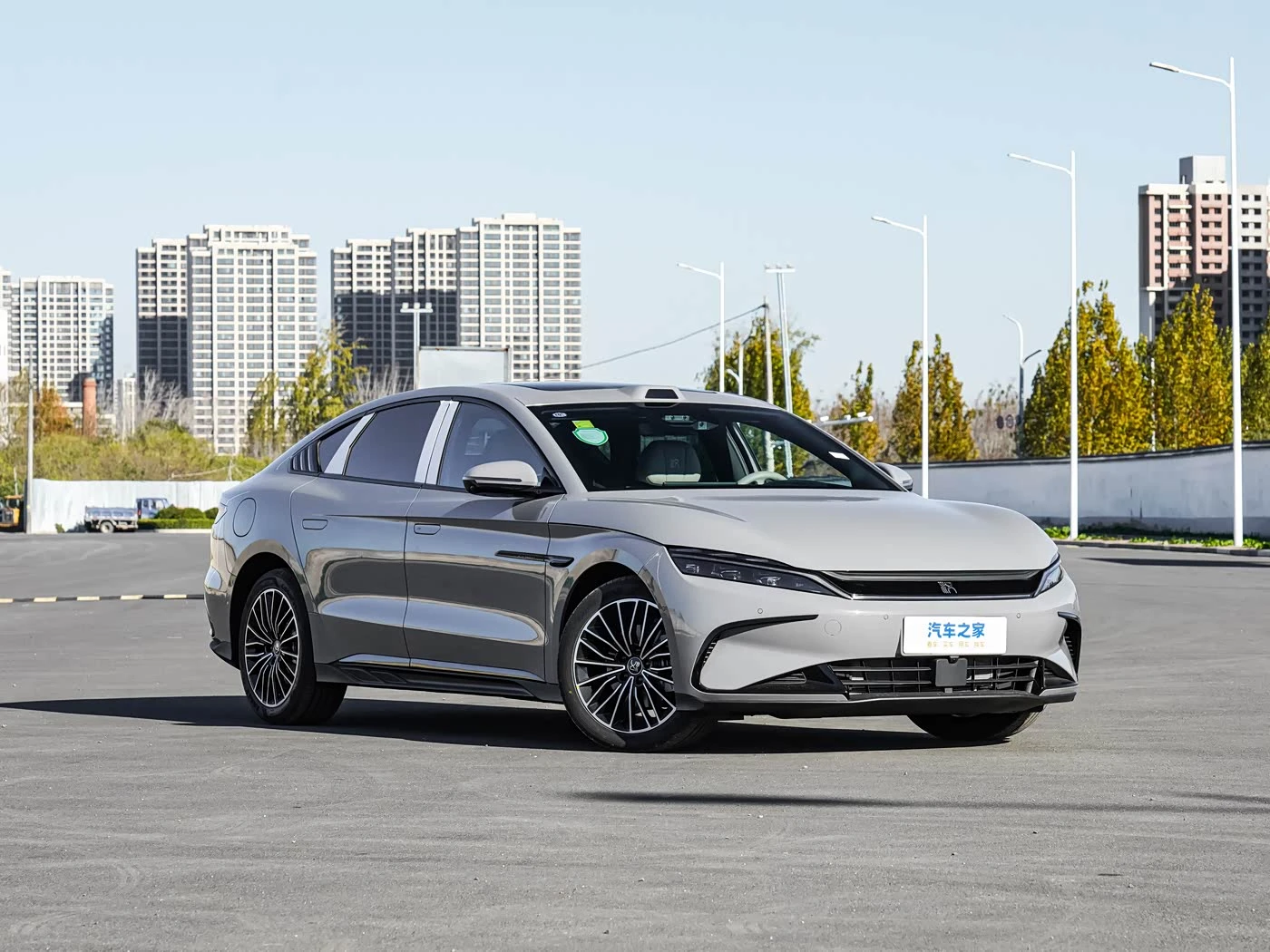 BYD HAN DM-i PHEV 1.5T CVT LiDAR Intelligent Driving - преимущества