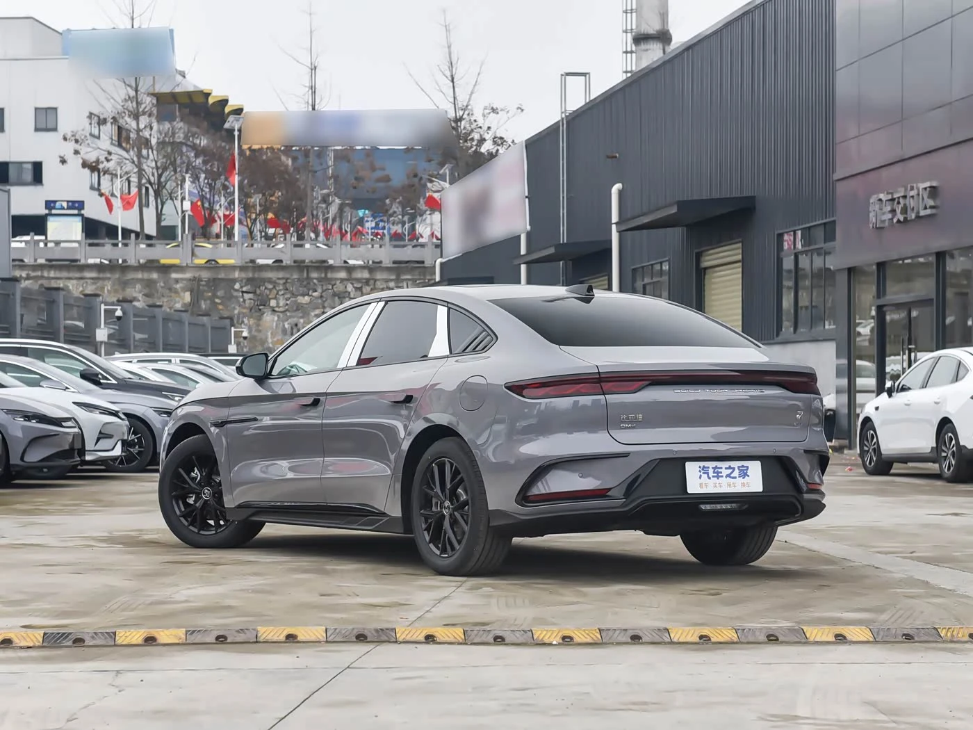 BYD HAN DM-i PHEV 1.5T CVT Intelligent Driving Comfort - преимущества