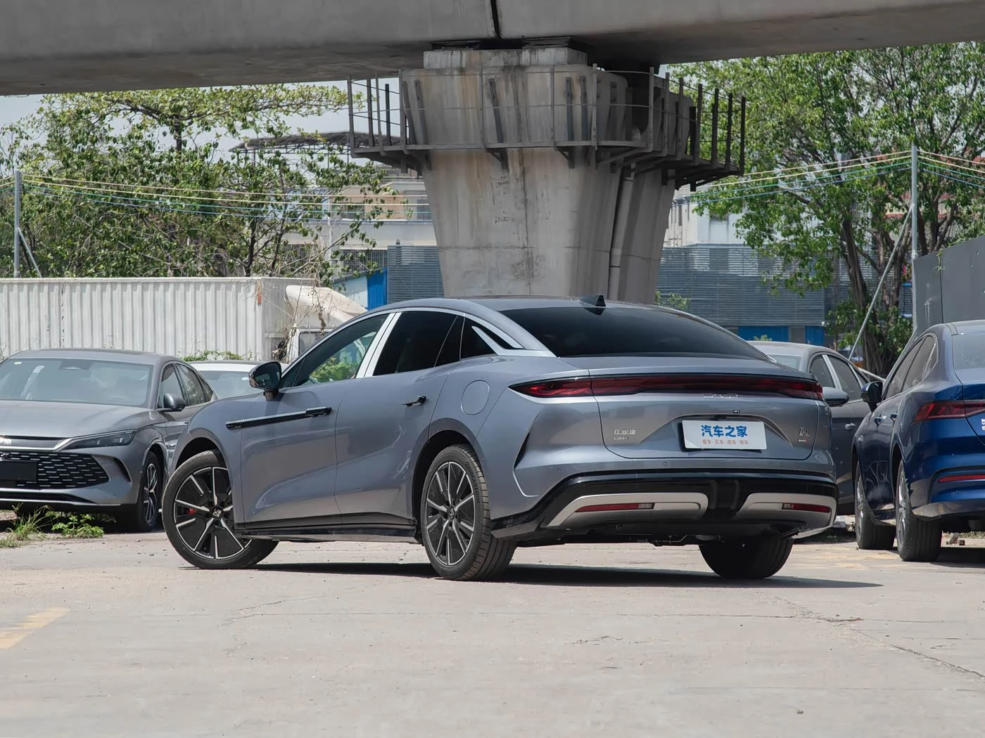 Byd Han L DM-i 1.5 CVT 2WD 200km LiDAR Flagship - преимущества