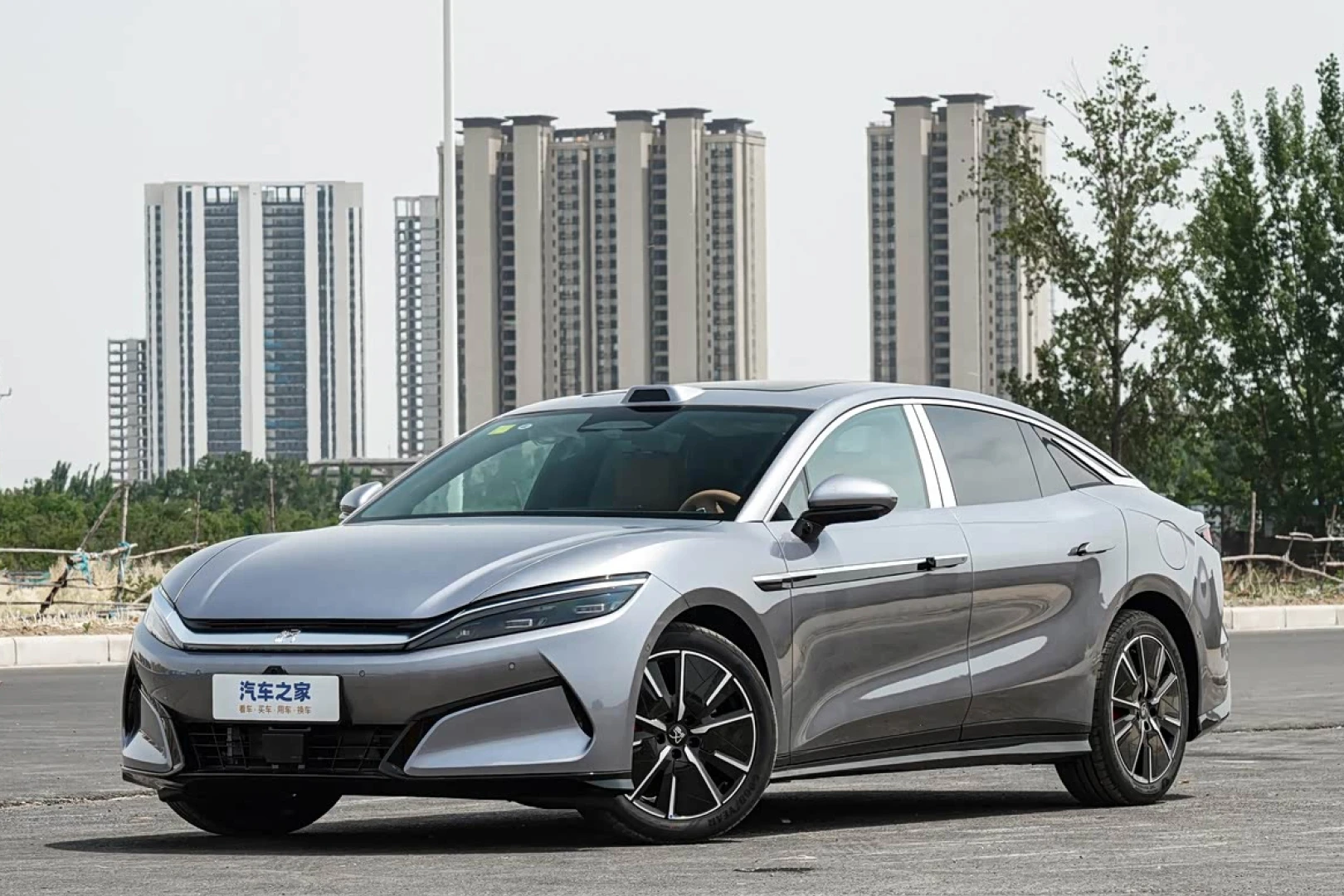 Byd Han L DM-i 1.5 CVT 2WD 200km LiDAR Premium