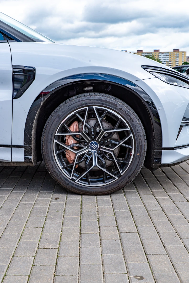 BYD Song L Beyond Smart Driving фото 1