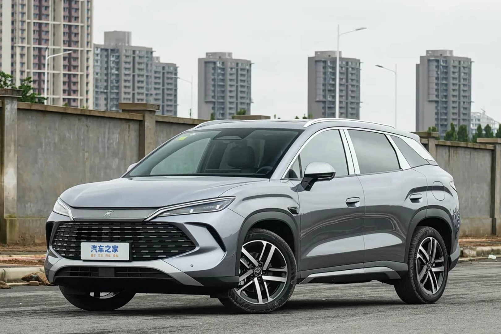 BYD Song L DM-i 130KM transcendent