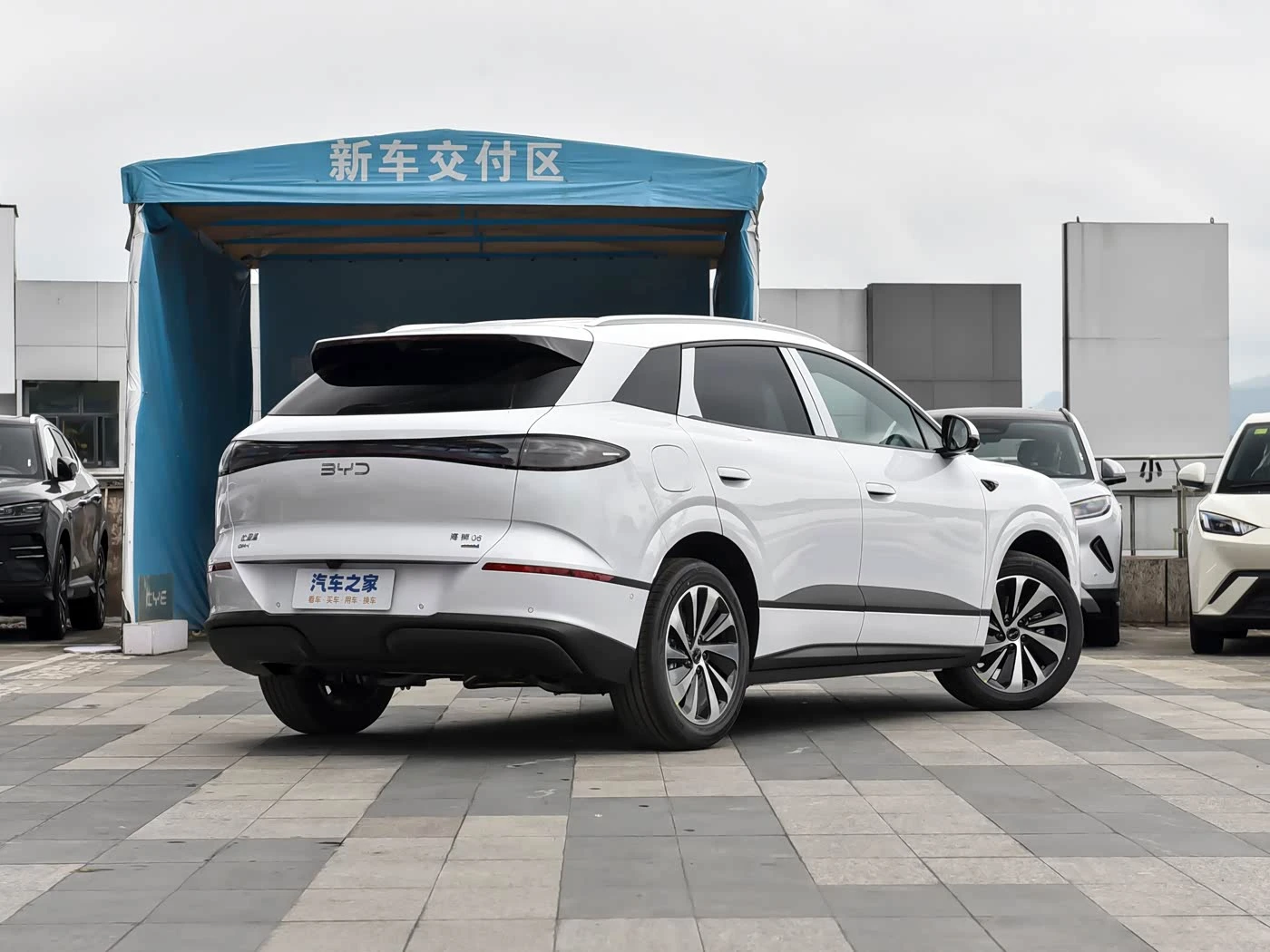 Byd Sea Lion 06 DM-i 121 Navigator Edition фото 2