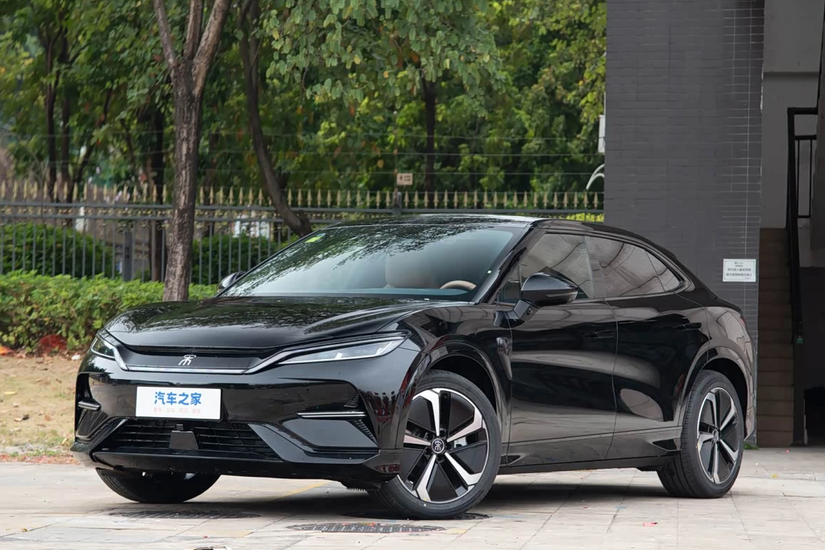 Byd Song L 662 KM Beyond Smart Driving