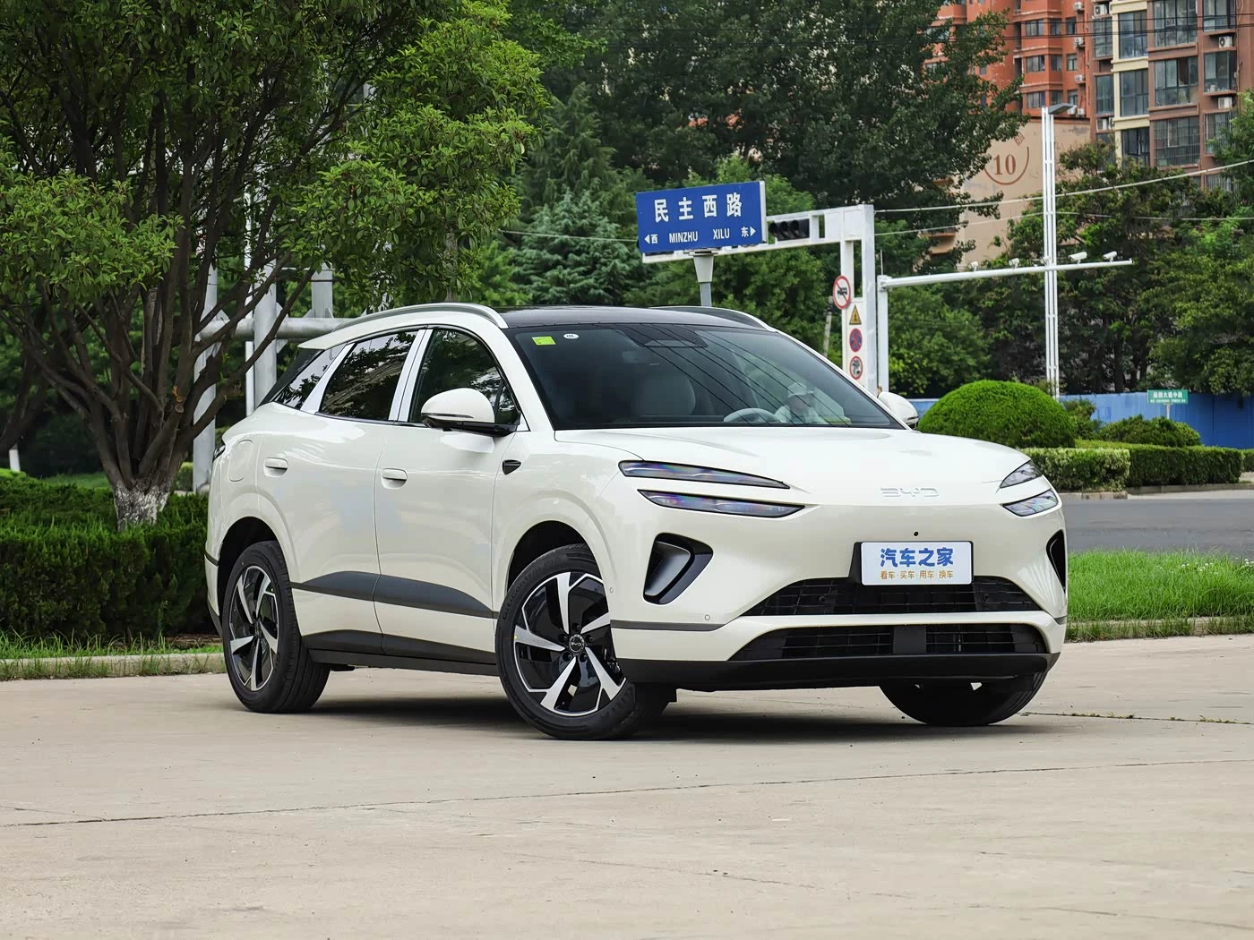 Byd Sea Lion 06 DM-i 170 Navigator Plus Edition фото 2