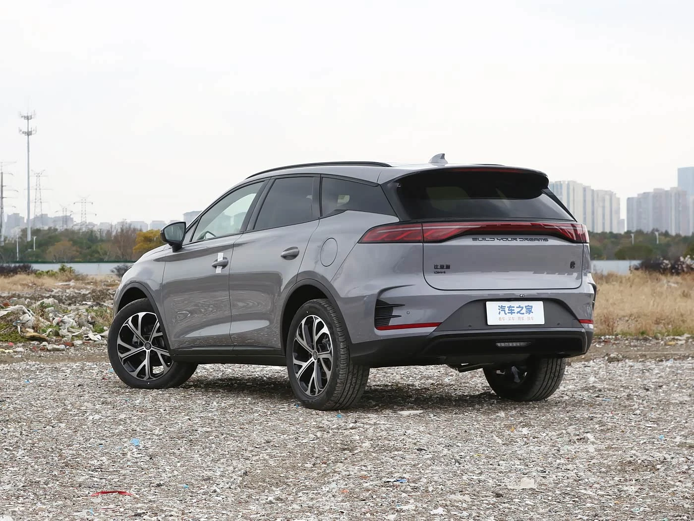 BYD Tang New Energy 2025 DM-i 115KM Premium Edition - преимущества