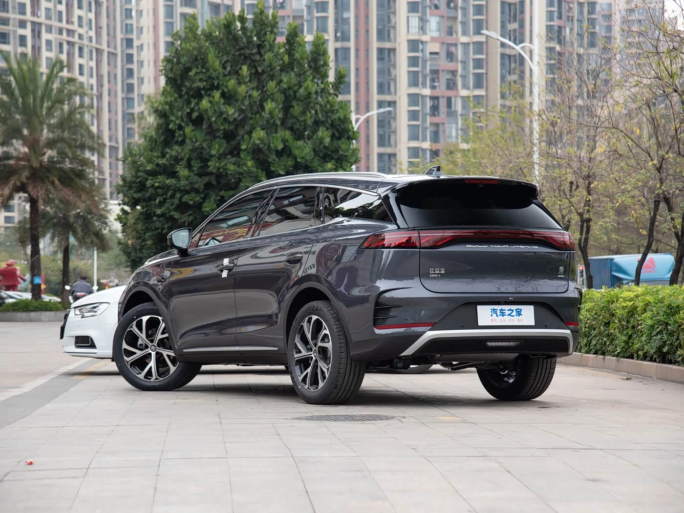 BYD Tang New Energy 2025 DM-i 115KM Smart driving Premium - преимущества