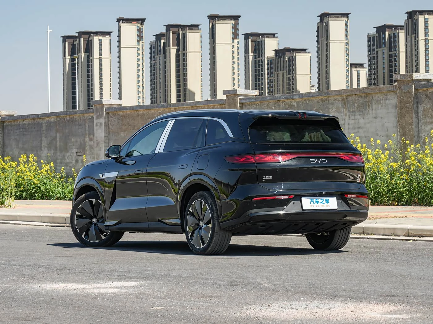 Byd Tang L EV 600 km 4WD LiDar flagship - преимущества