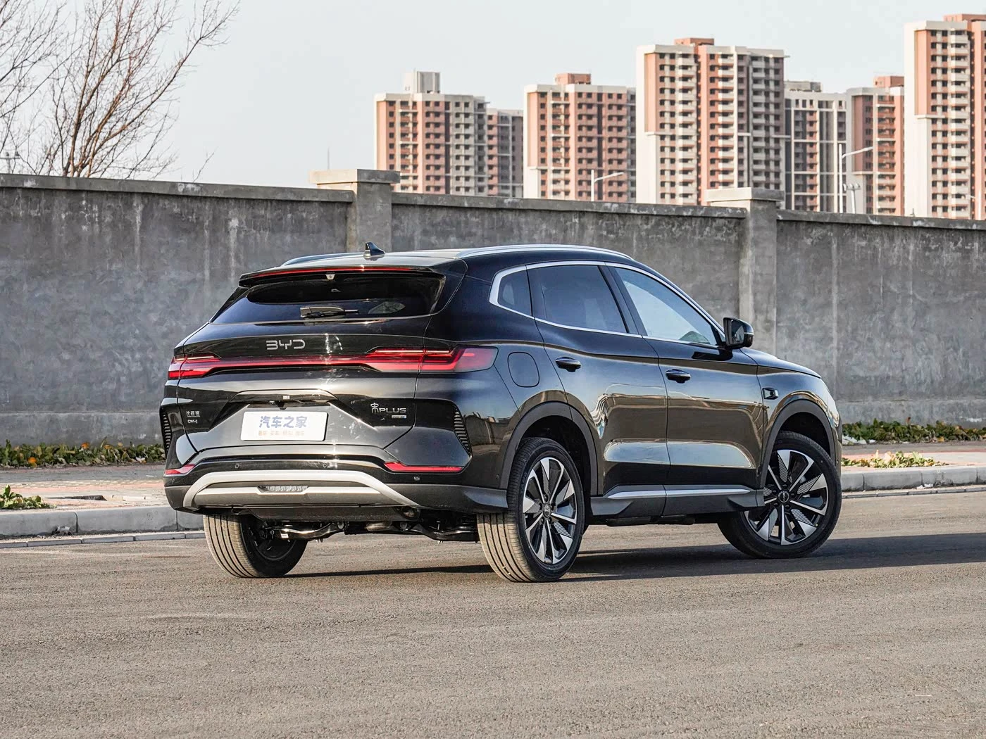 BYD Song Plus DM-i 112KM Smart Driving Deluxe фото 2