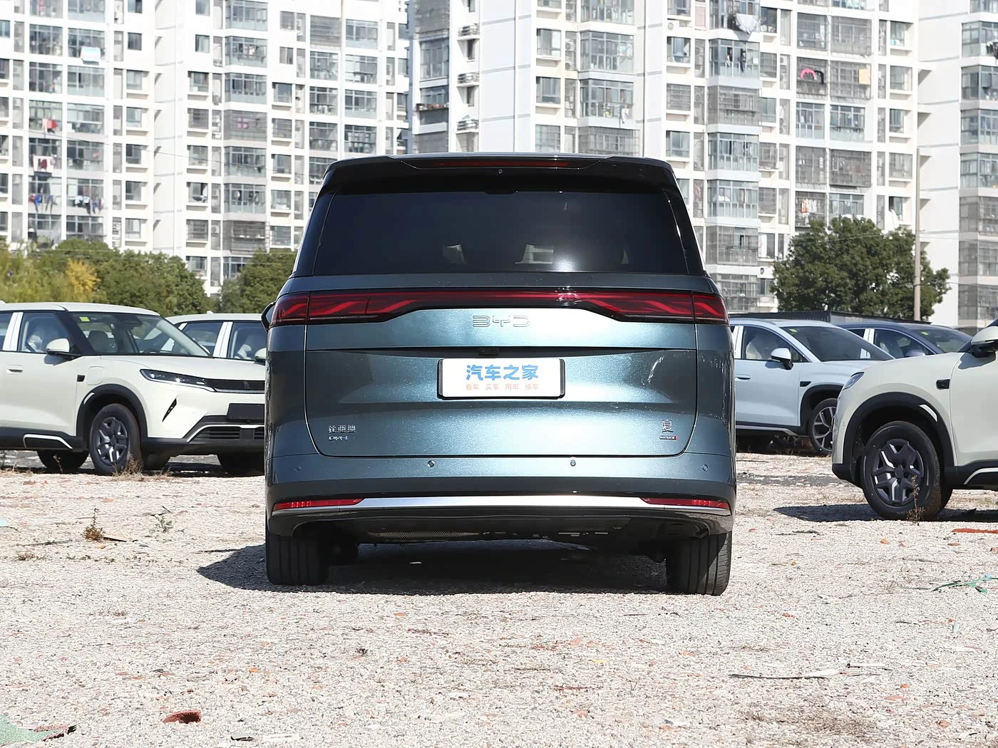 BYD Xia DM-i 218km Excellent фото 3