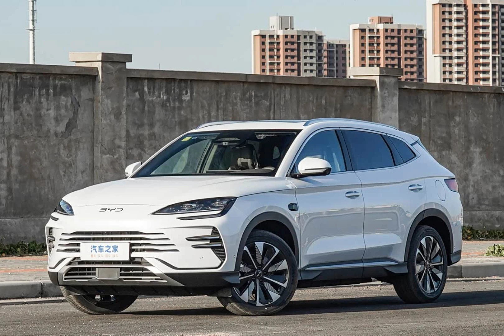 BYD Song Plus DM-i 160KM Flagship Model