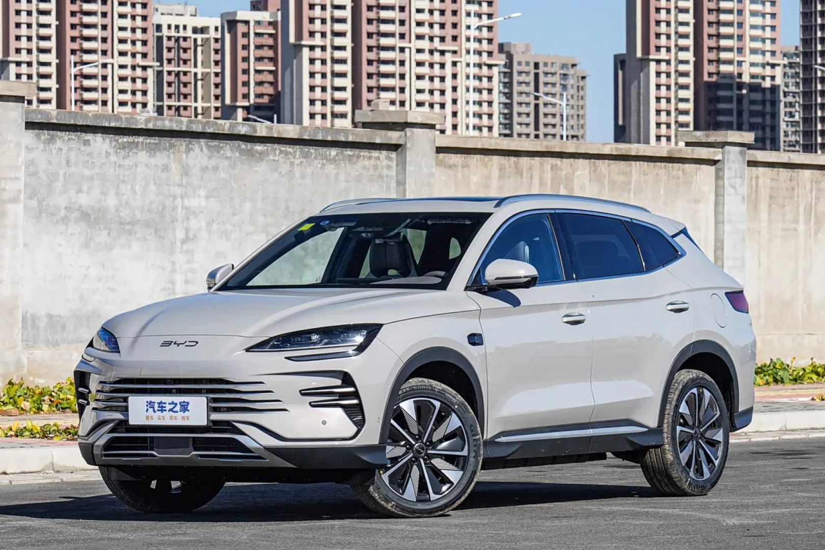 BYD Song Plus DM-i 112KM Deluxe