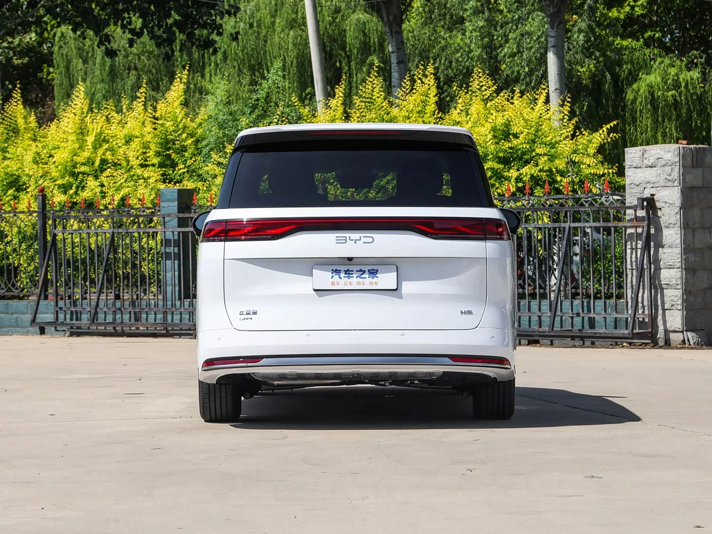 BYD m9 1060 Navigator Edition фото 3