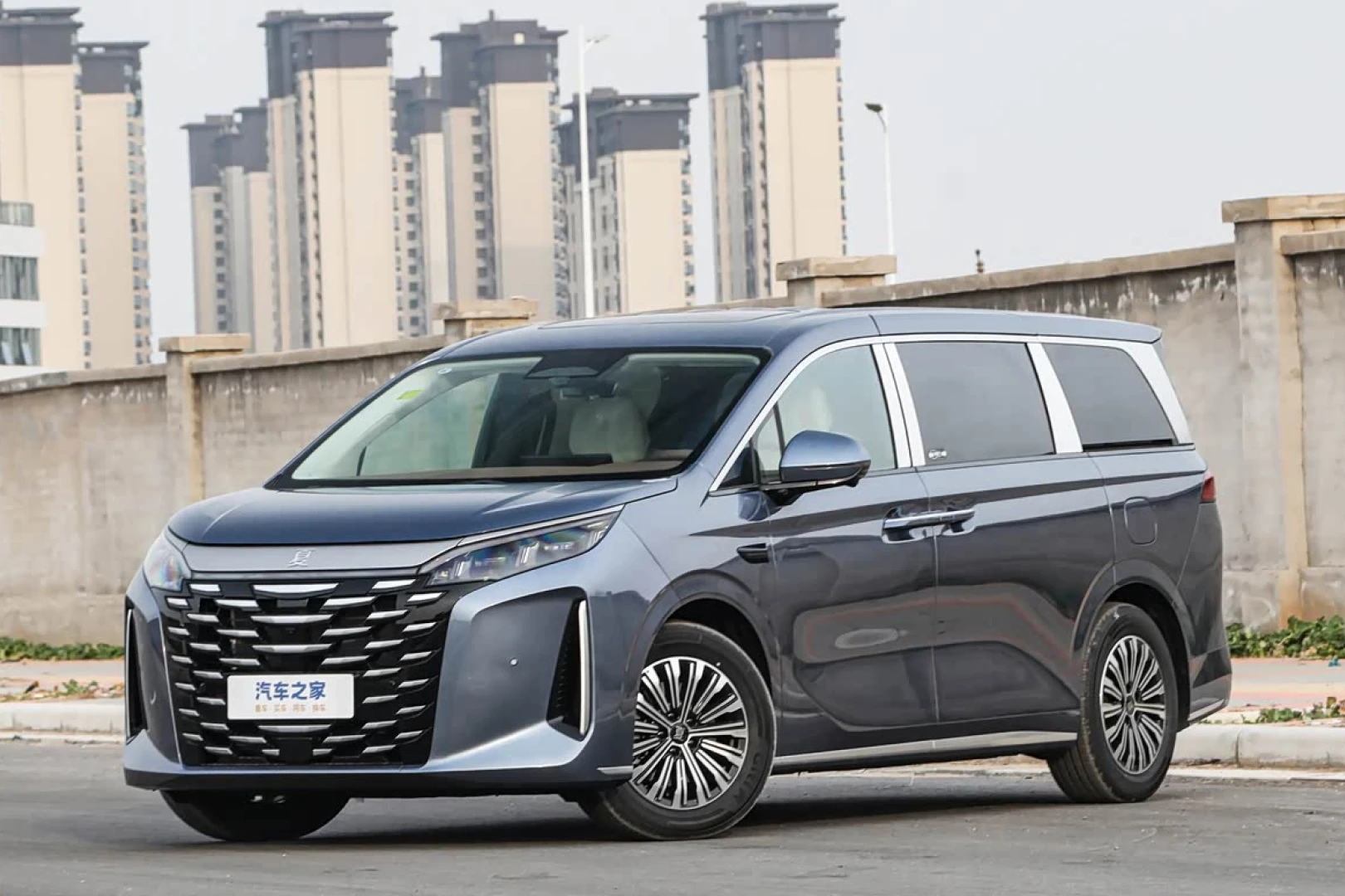 BYD Xia DM-i 100km Surpassing