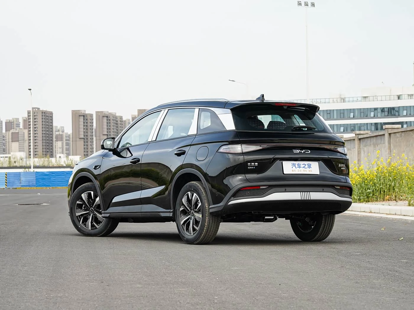 BYD Sea Lion 05 DM-i Smart Driving 115KM Honor - преимущества