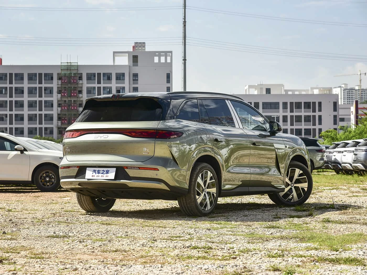 Byd Tang L EV 670KM LiDAR Flagship Edition фото 2