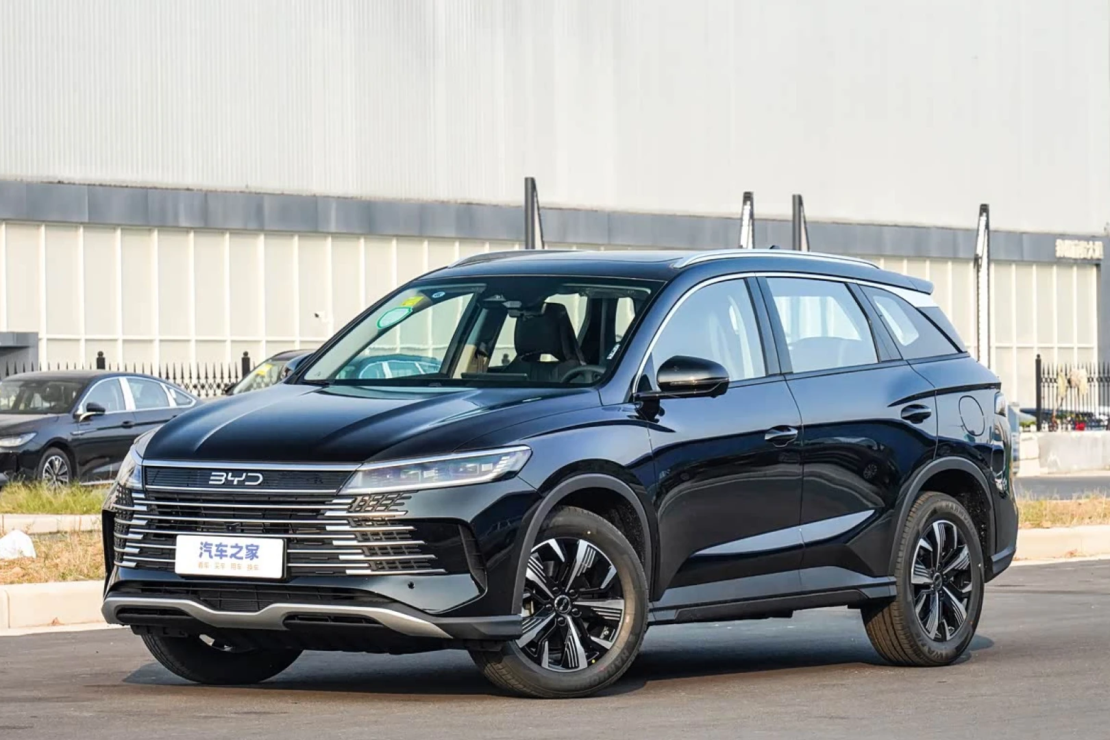 BYD Sea Lion 05 DM-i 75KM premium