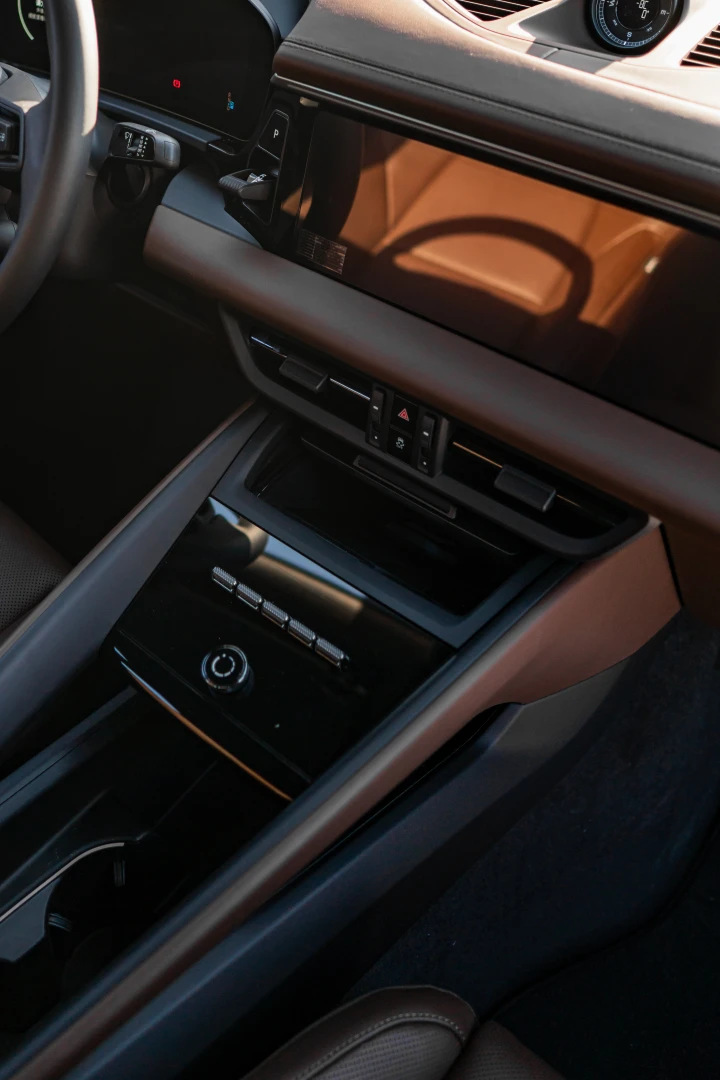 Porsche Macan - преимущества
