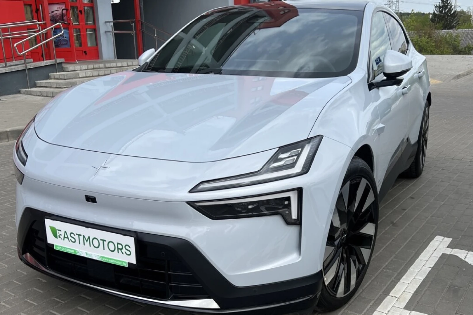 Polestar 4 102 kWh 4WD 2023