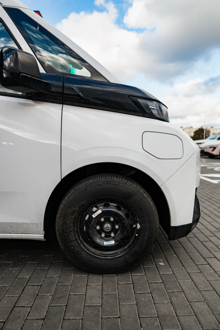 Farizon Super Van High Roof фото 1