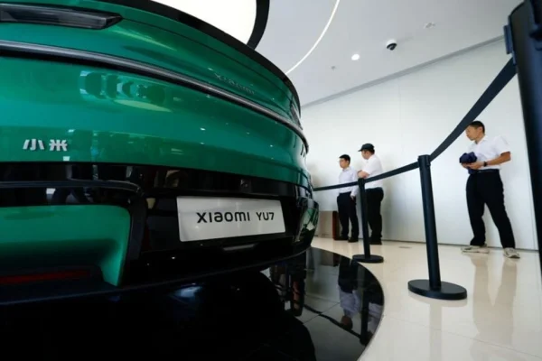 Главный плюс <span style="--header-green">Xiaomi YU7</span> стал его главным минусом!