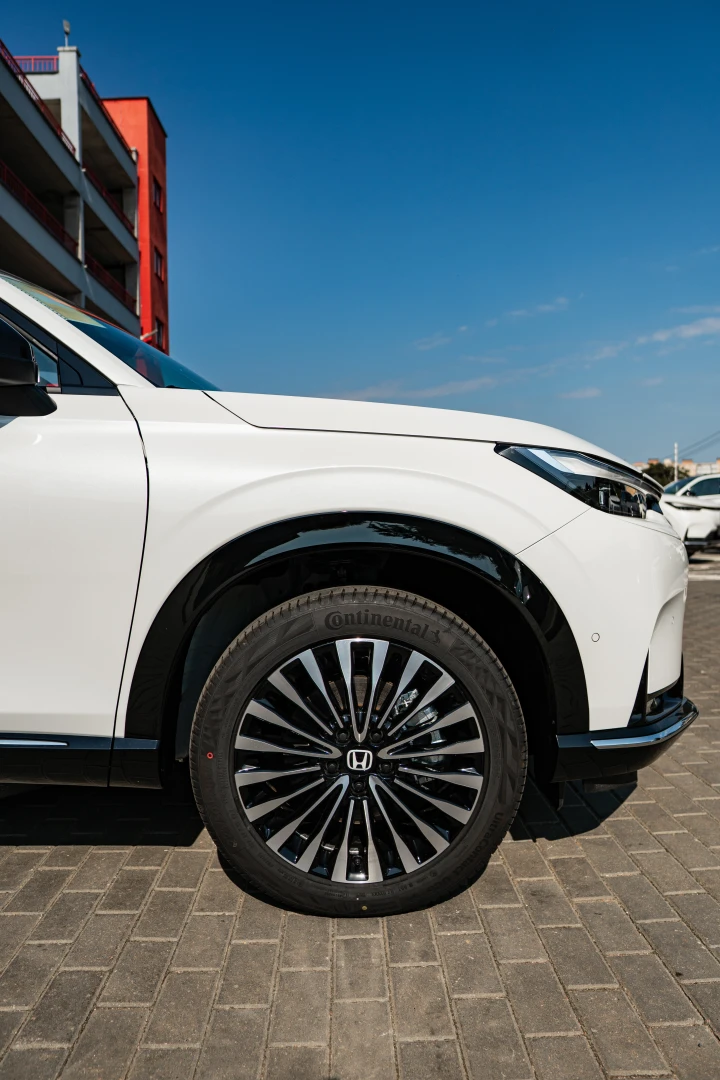 Honda e:NS1 E-Land фото 3