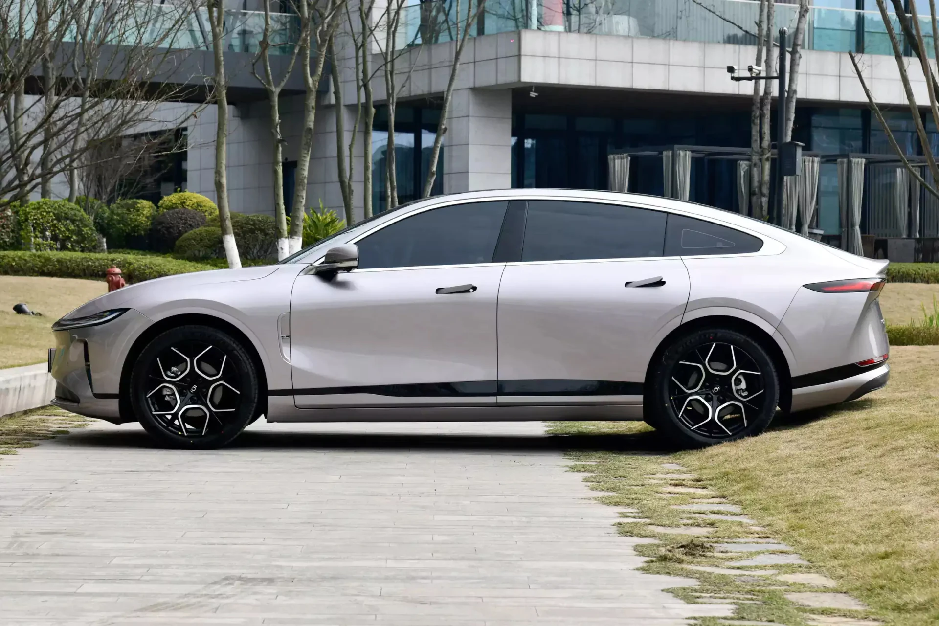 Changan Qiyuan A07 фото 2