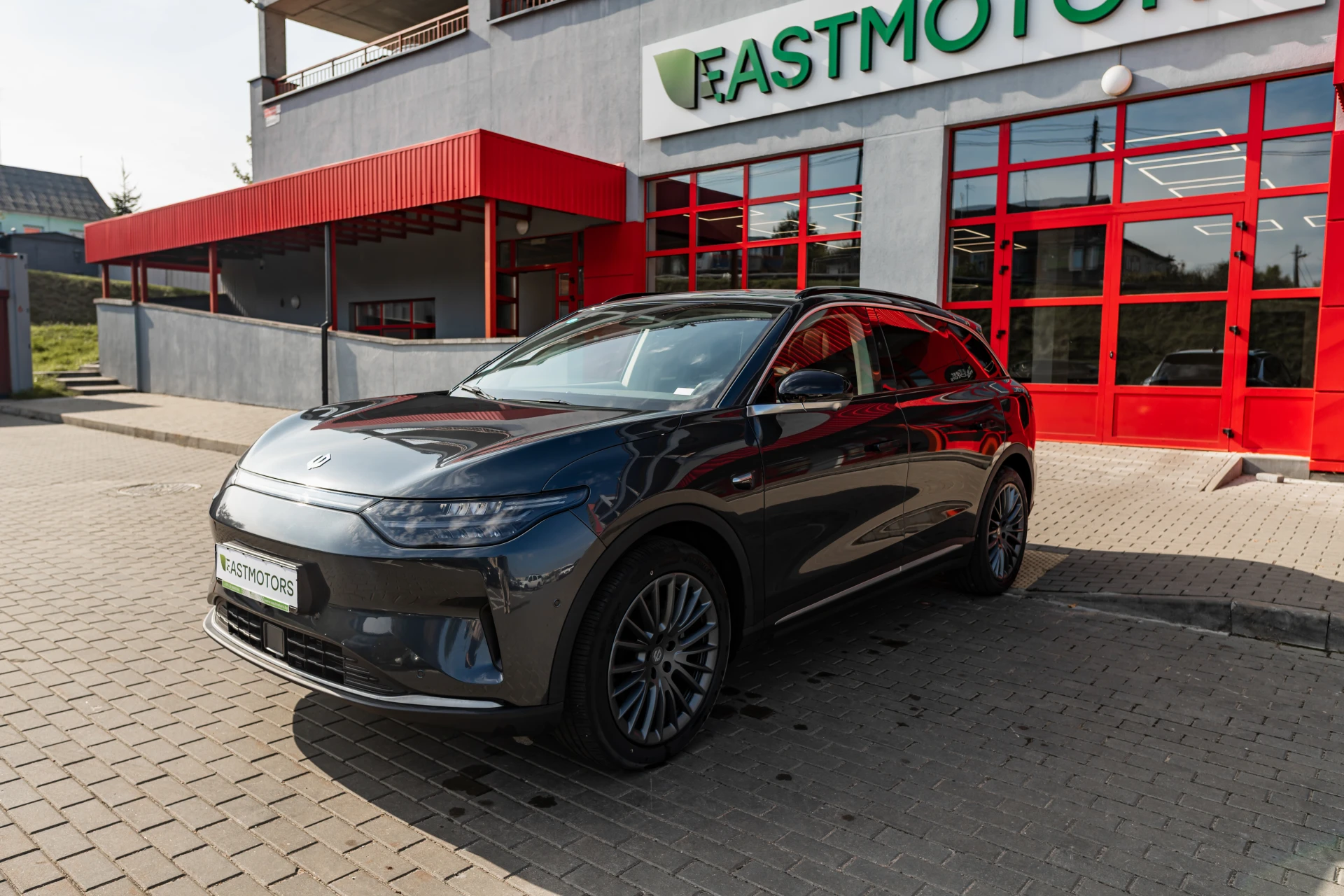 Leapmotor C11